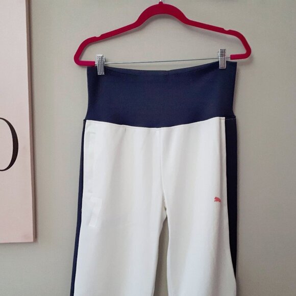 Preloved Puma white & contrasting blue grey wide leg cropped trackpants, L - Picture 7 of 12